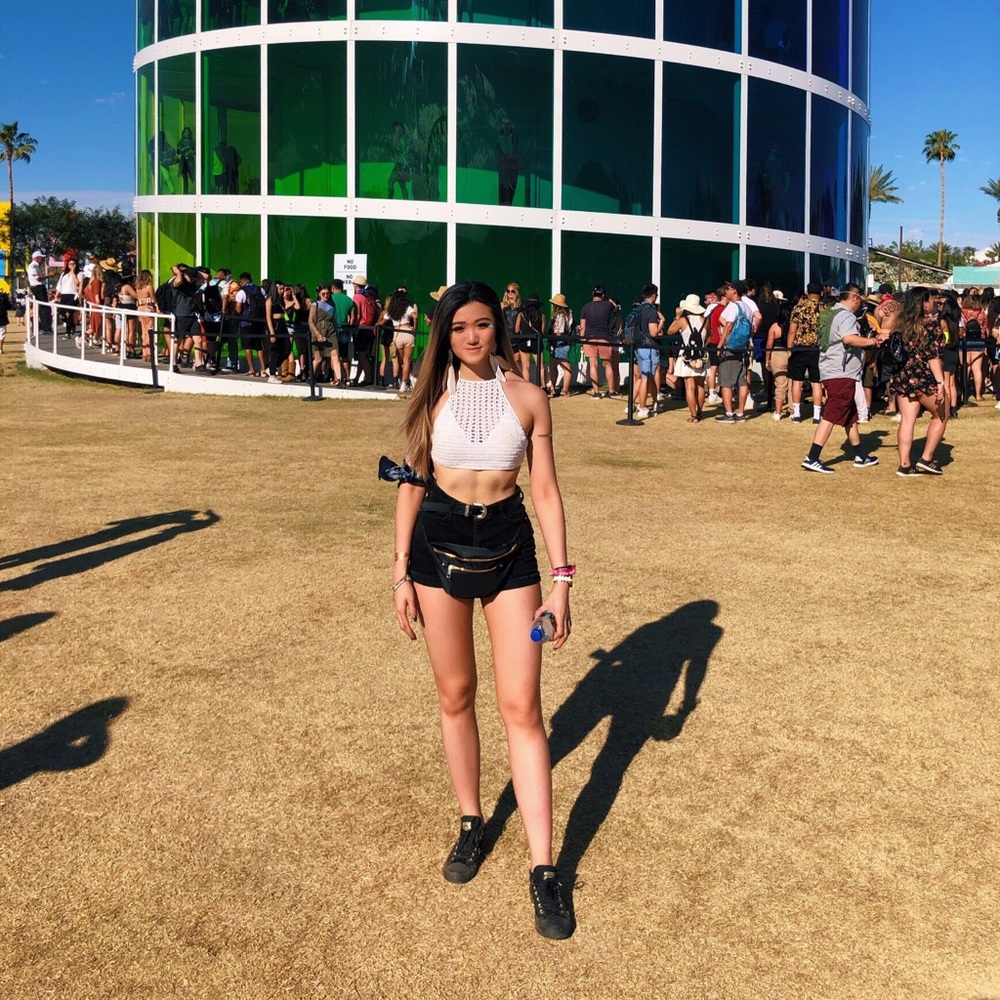 Meet your Posher, Lisa